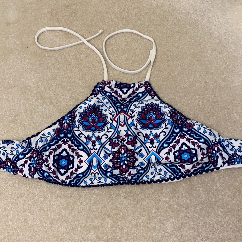 Bikini top